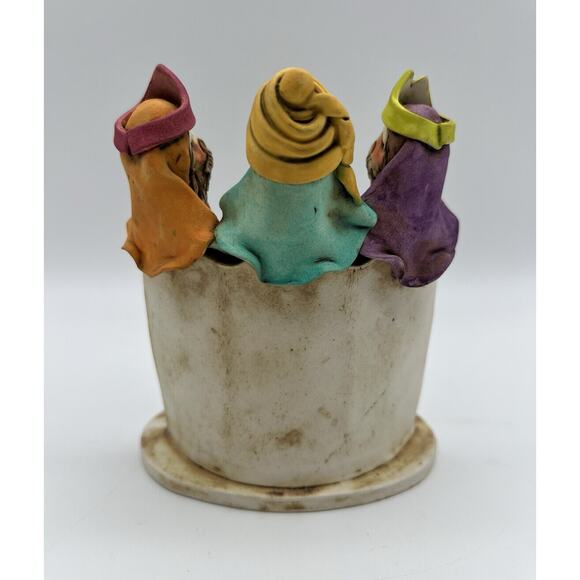 Handmade Studio Art Pottery Baby Jesus & Three Wisemen Figurine 5” Signed Ruiz - Picture 4 of 9